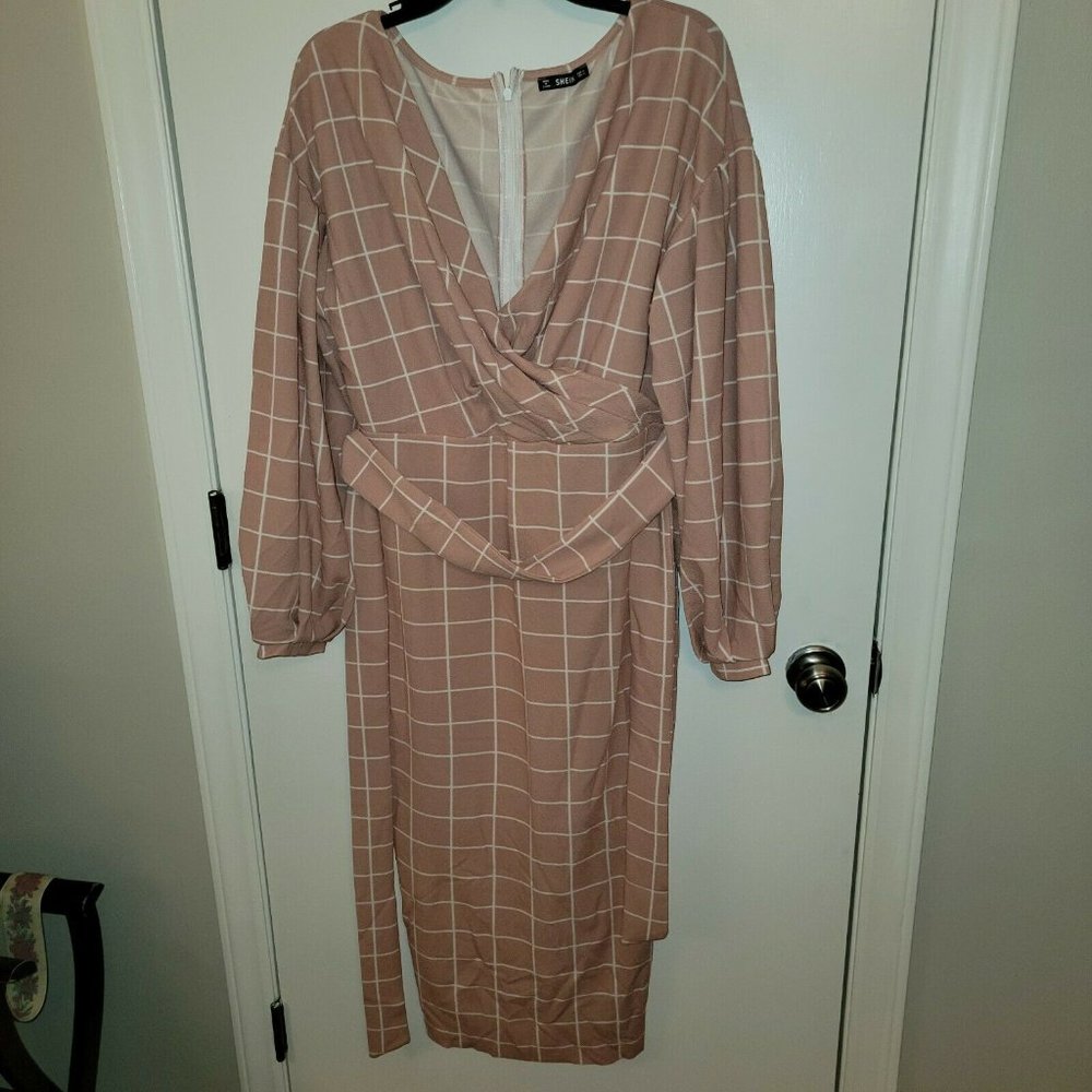 SheIn Pink Graphed Midi Dress XL